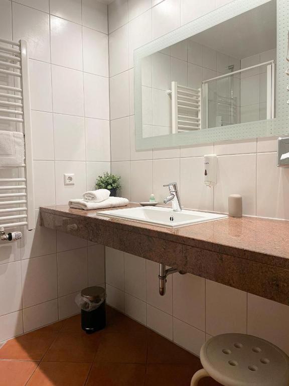 Landhotel Waldheim Pliezhausen Buitenkant foto
